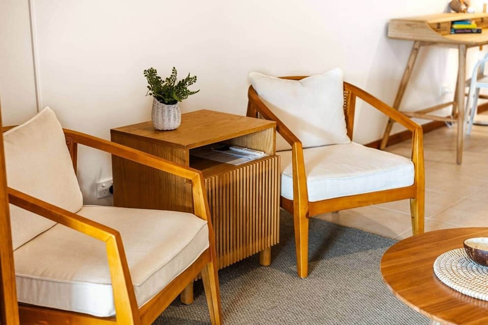 Latitude 17 - Suite 3 - Sitting, bedroom with study desk