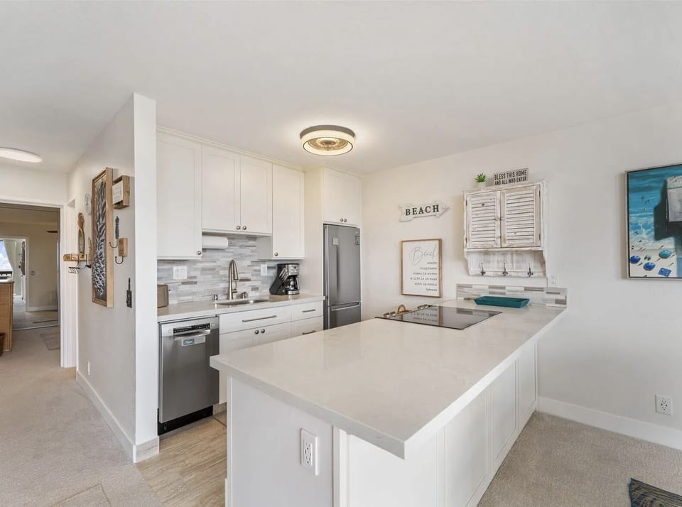 Gourmet kitchen