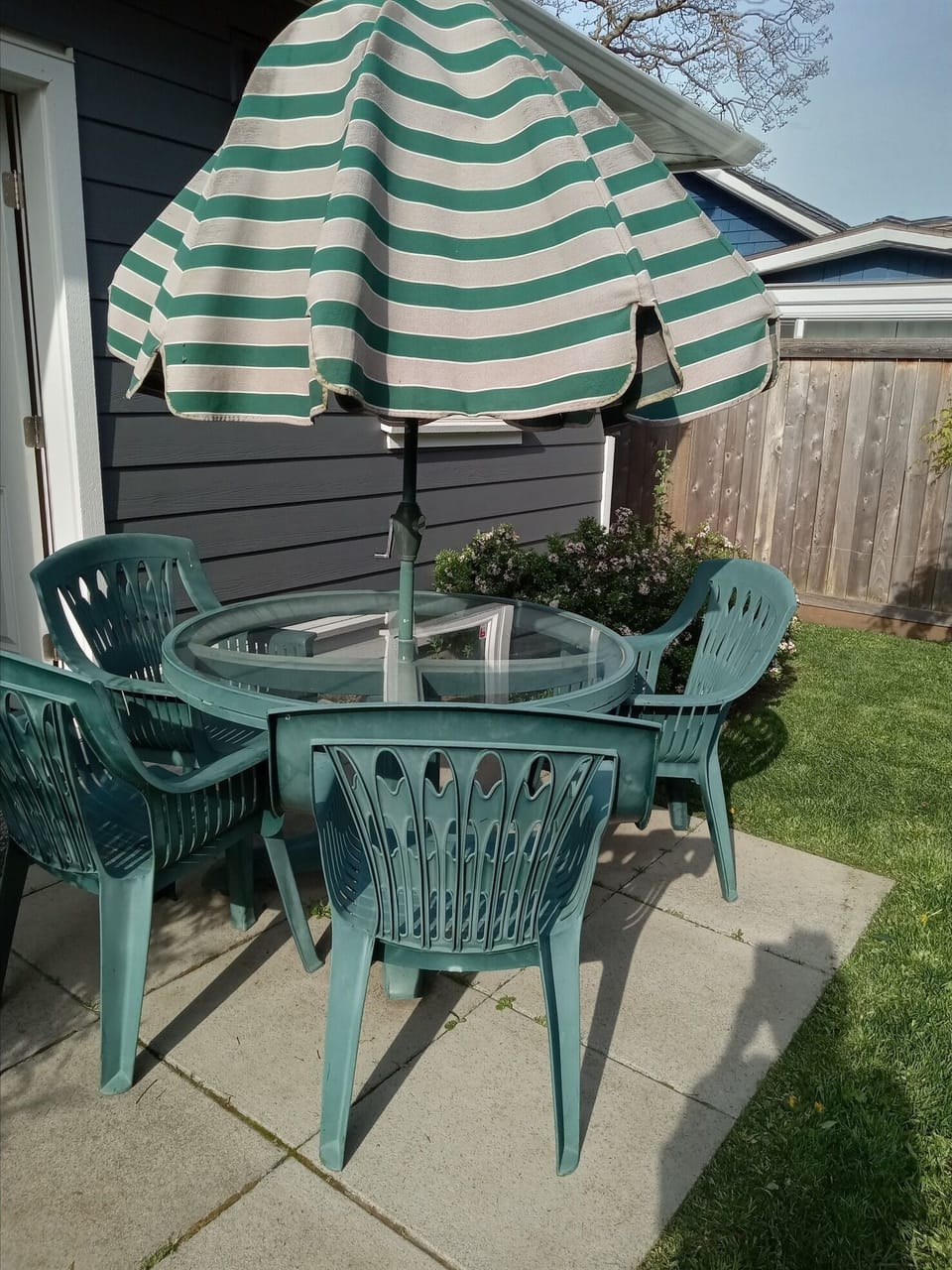 Patio Area with BBQ & Seating
