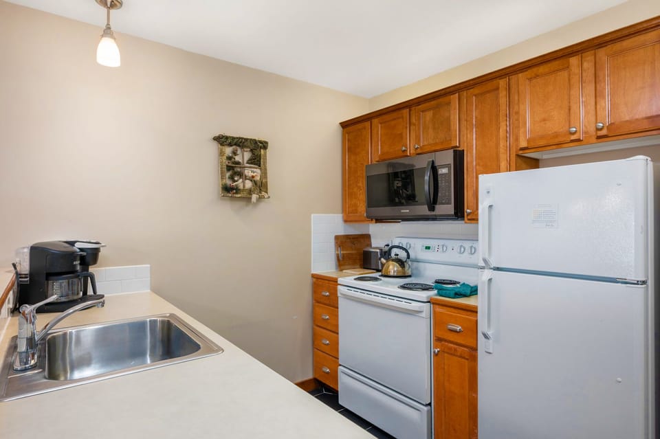 Enjoy a home-cooked meal in this Modern Kitchen 
