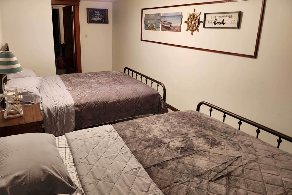 Bedroom 2 | 2 Queen Beds | Linens & Towels Provided