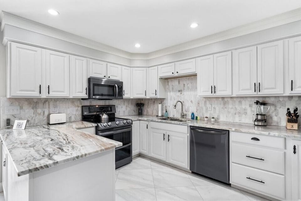 Fully stocked kitchen to prepare meals during your stay. 