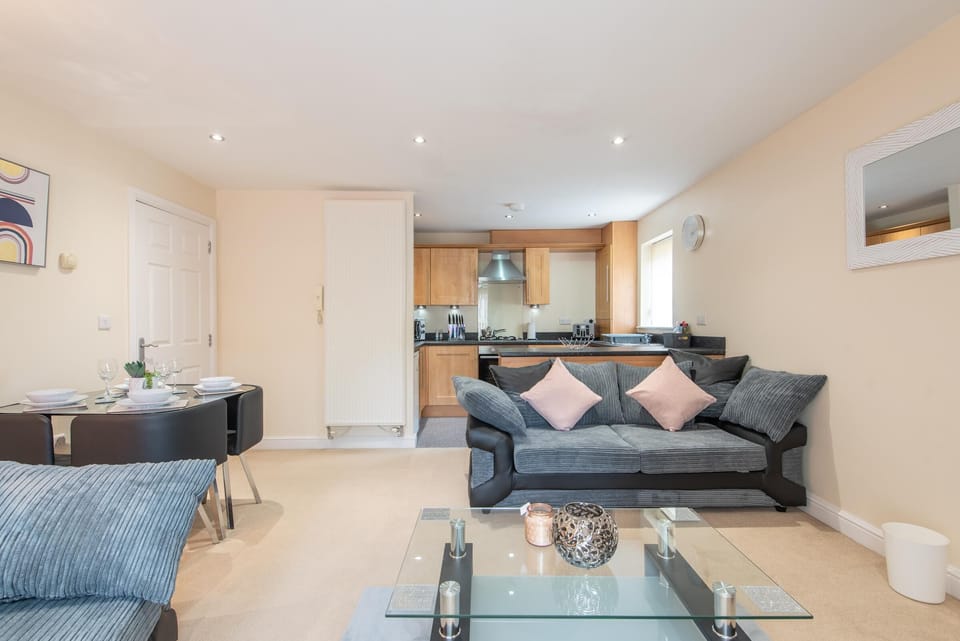 Living Room / Lounge