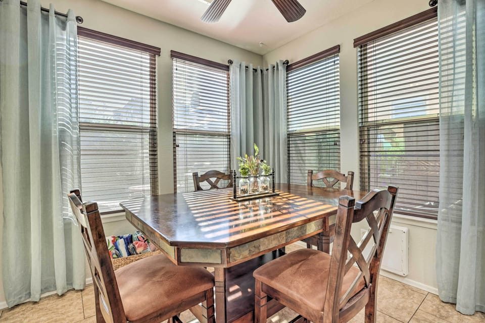 Additional Dining Area