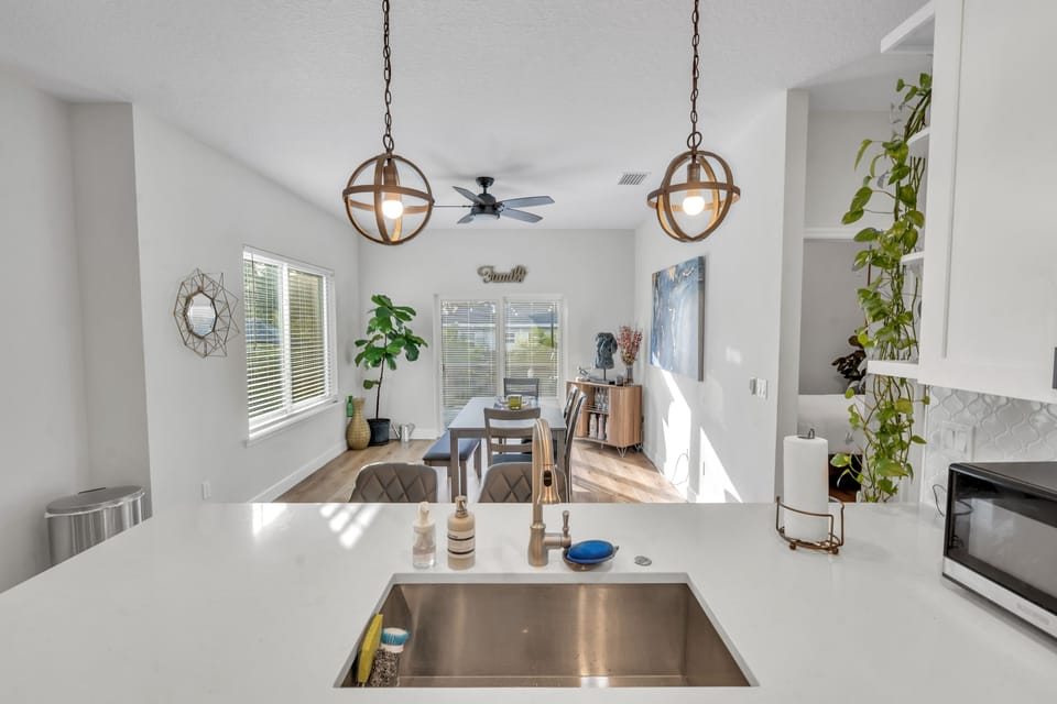 Kitchen/Dining
