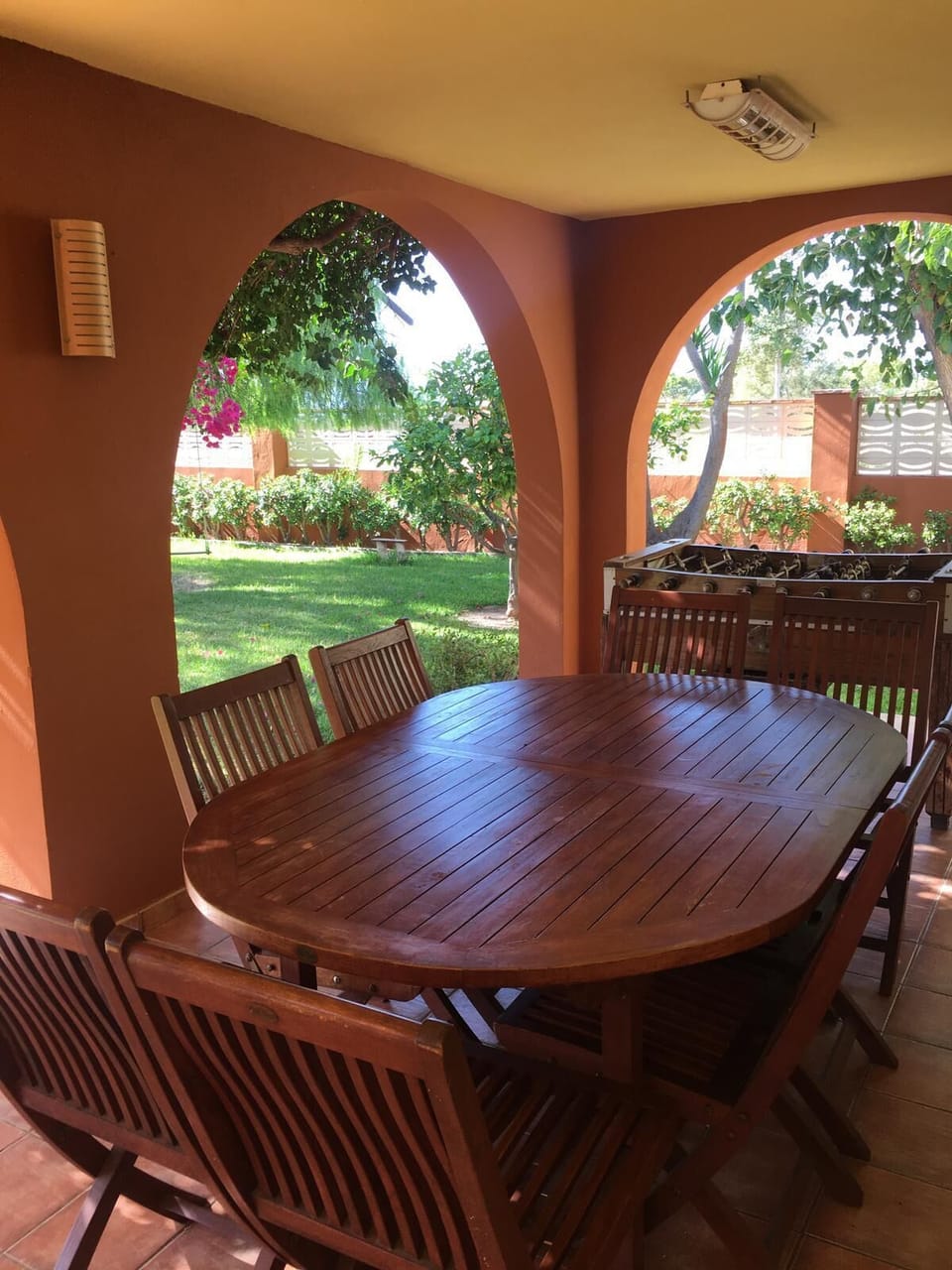 Outdoor dining