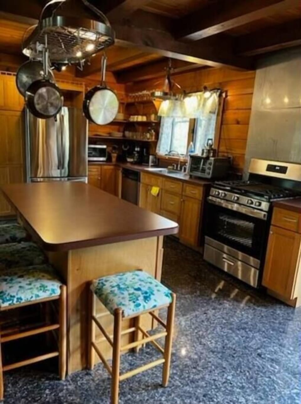 Fully Equipped Kitchen for Culinary Delights