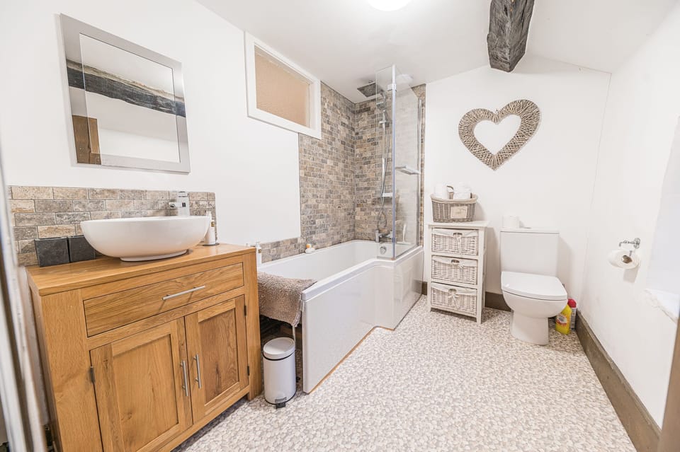 Bend or Bump bathroom
