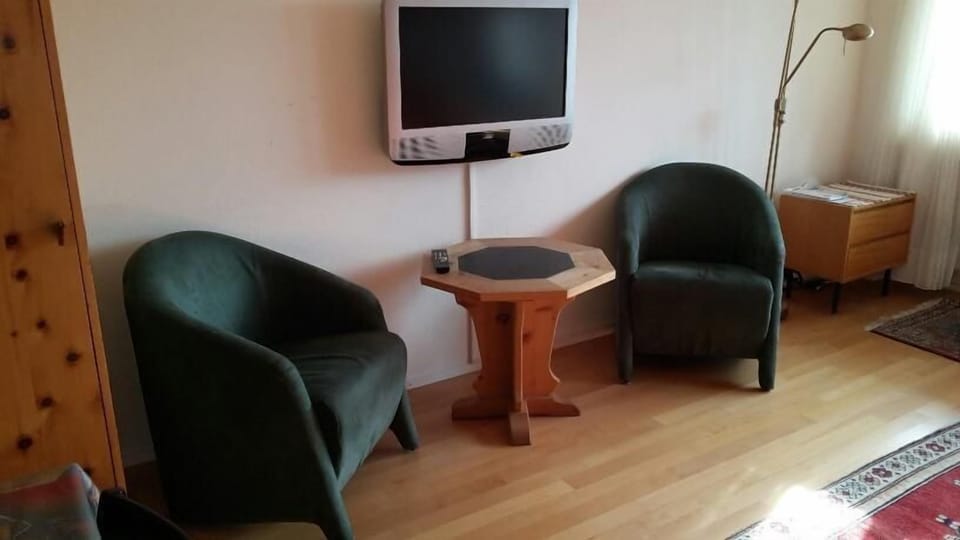 Picture 7