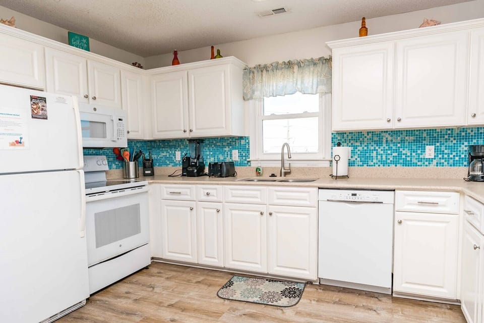 Kitchen III