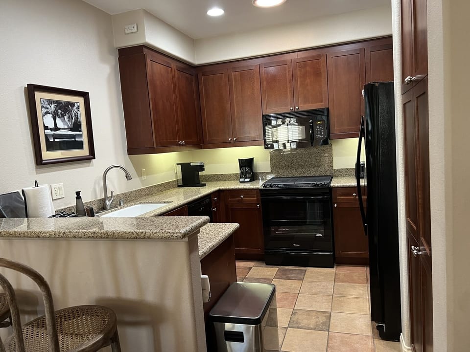 Fully equipped kitchen