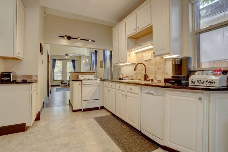 Kitchen showing open floor plan with Dining/Living Area
