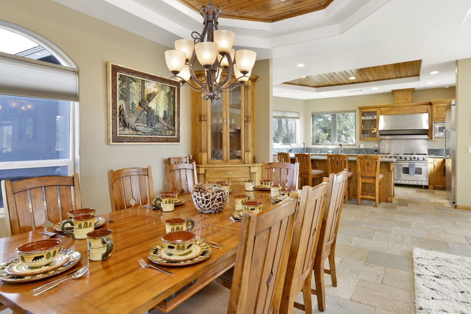Inviting dining area designed for comfort and connection. The space feels open and airy, with a warm atmosphere that makes everyday meals and special gatherings equally enjoyable.