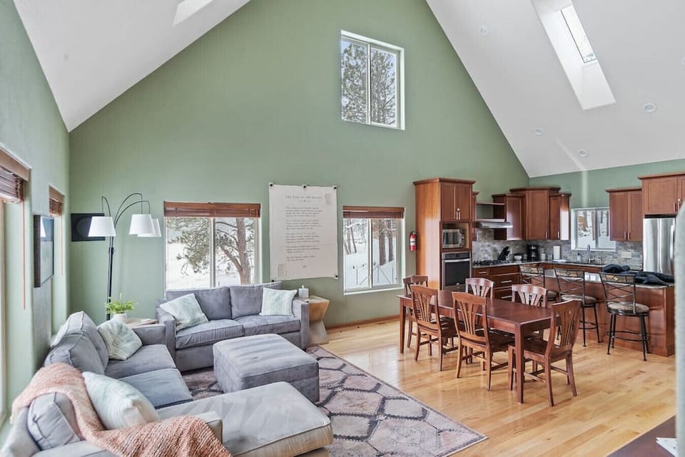 The three-bedroom two-bath cabin is the perfect place to relax and enjoy a pristine mountain view.