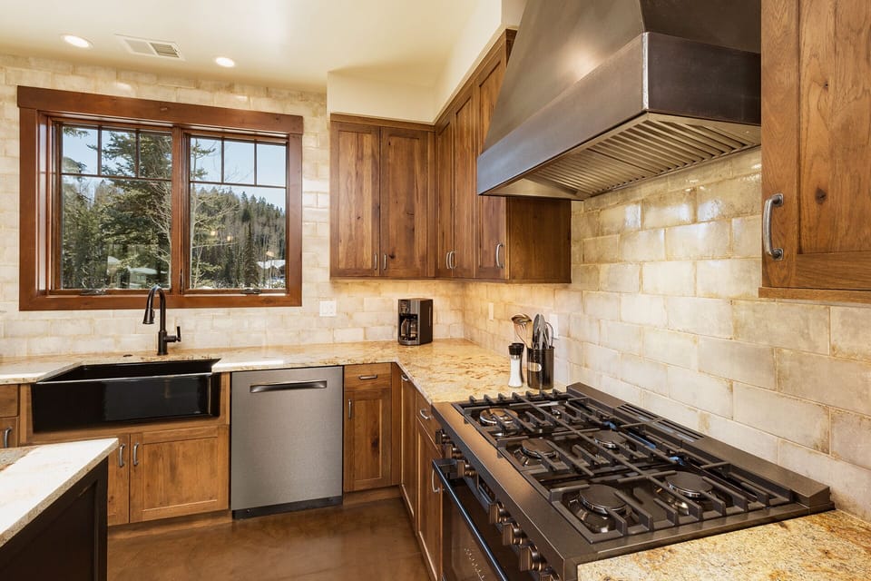 Fully stocked Kitchen
