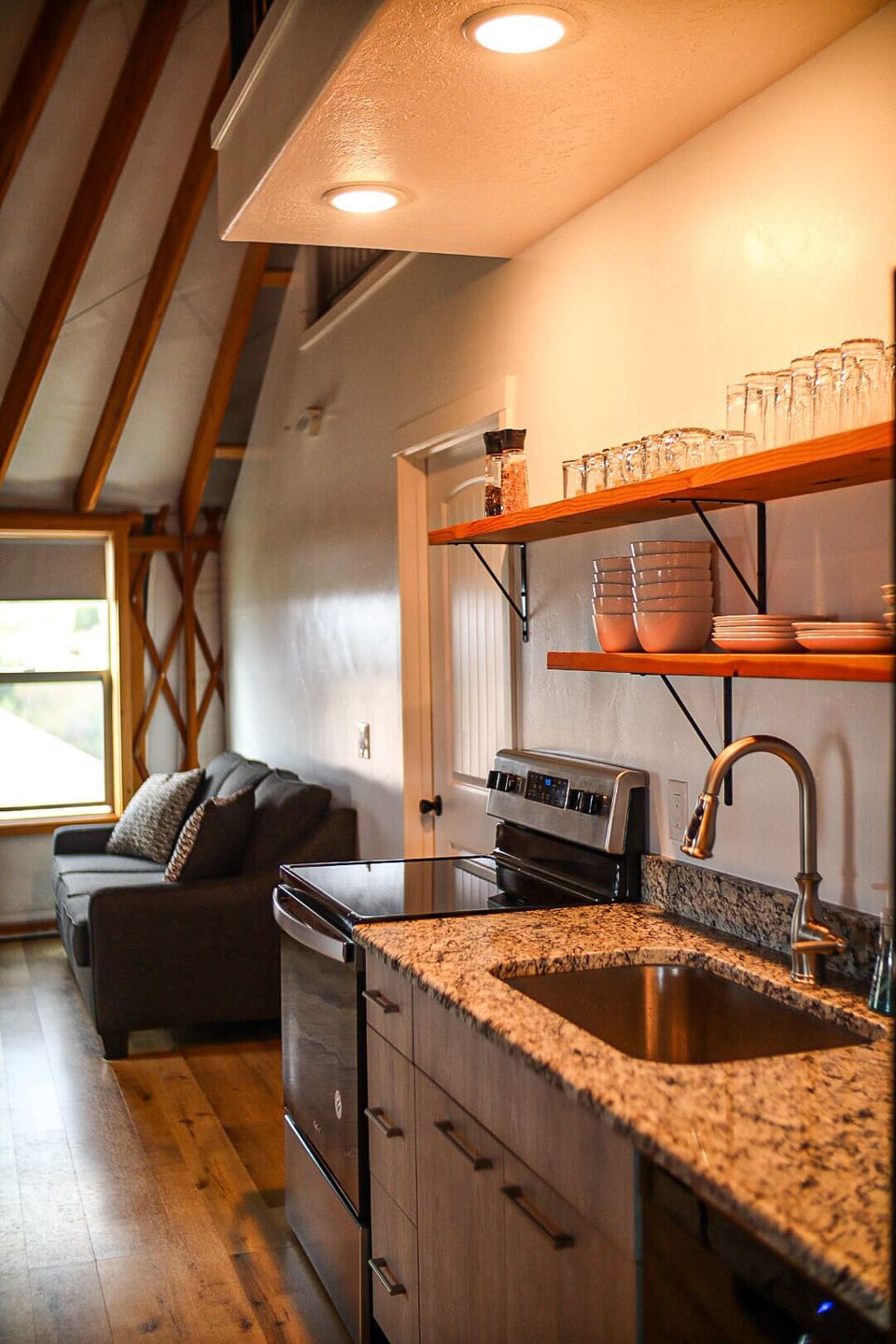 Yurt kitchen photo
