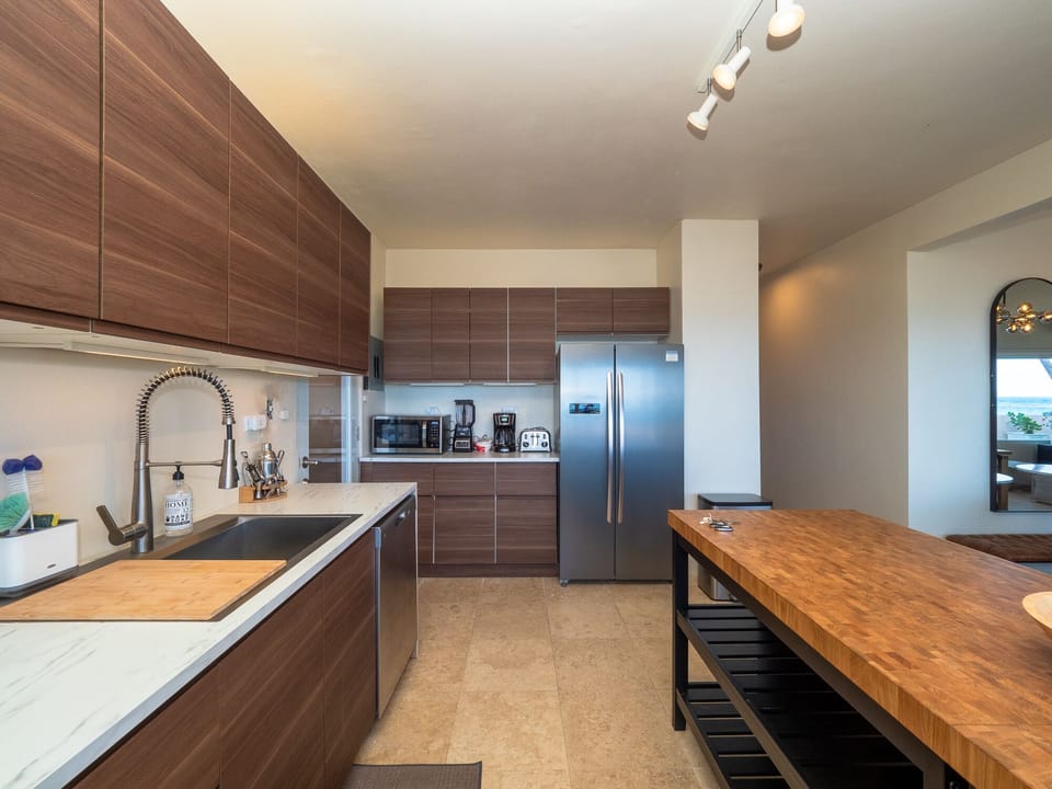 Kitchen (2)