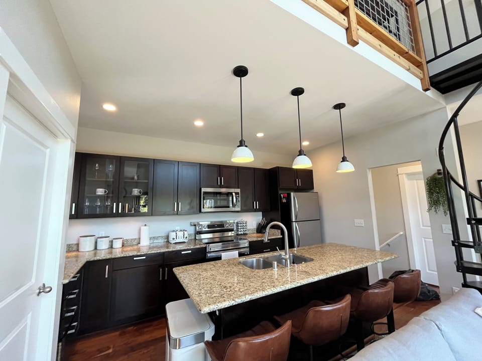 Spacious Kitchen