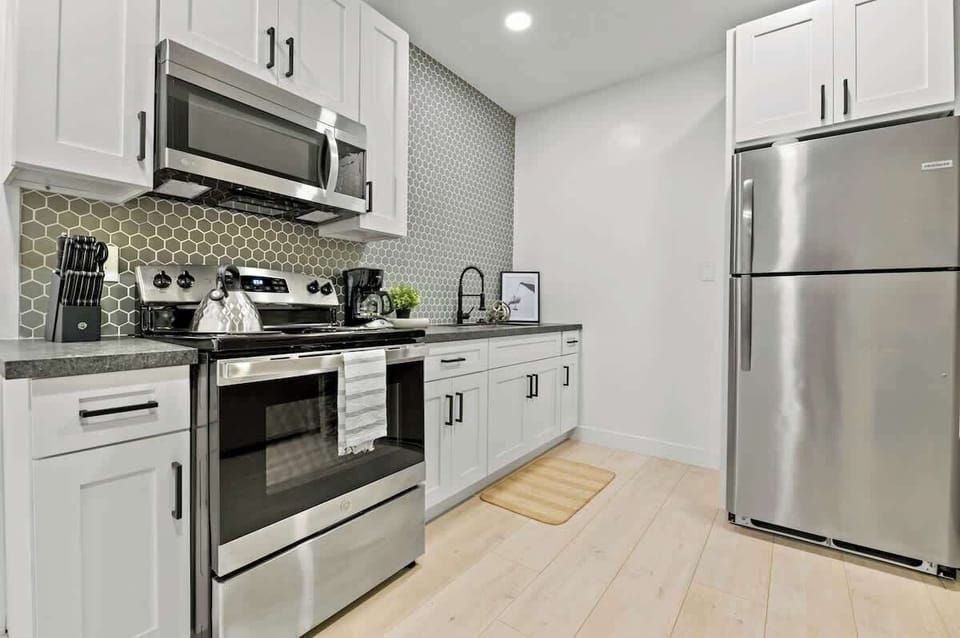 Fully equipped kitchen