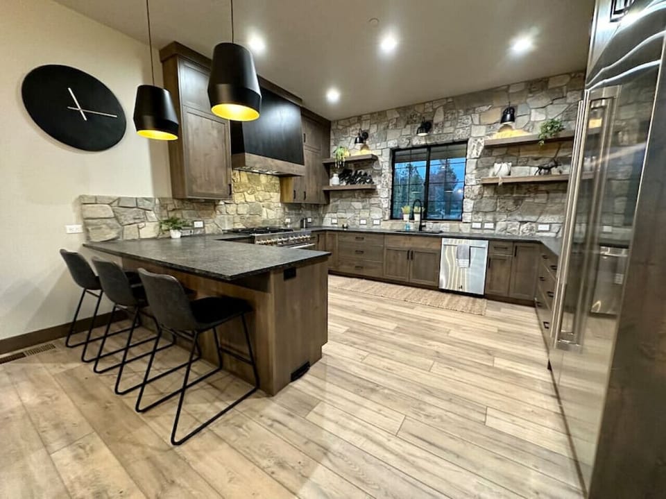 Kitchen with Gourmet Appliances