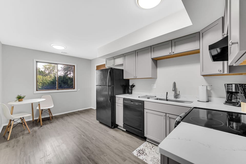 Kitchen (1)