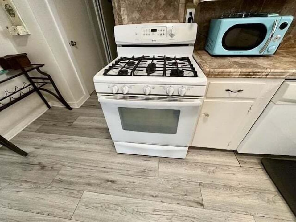 Stove/Oven