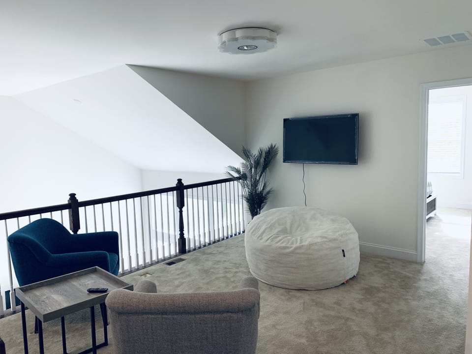 TV in the second floor open area to watch TV