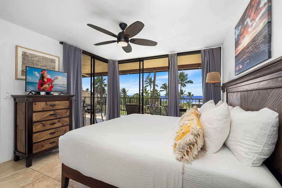 Wake up rested and cool with gorgeous views of the ocean and golf course
