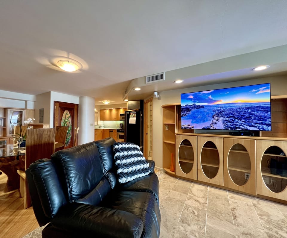 Large flat screen TV for your entertainment