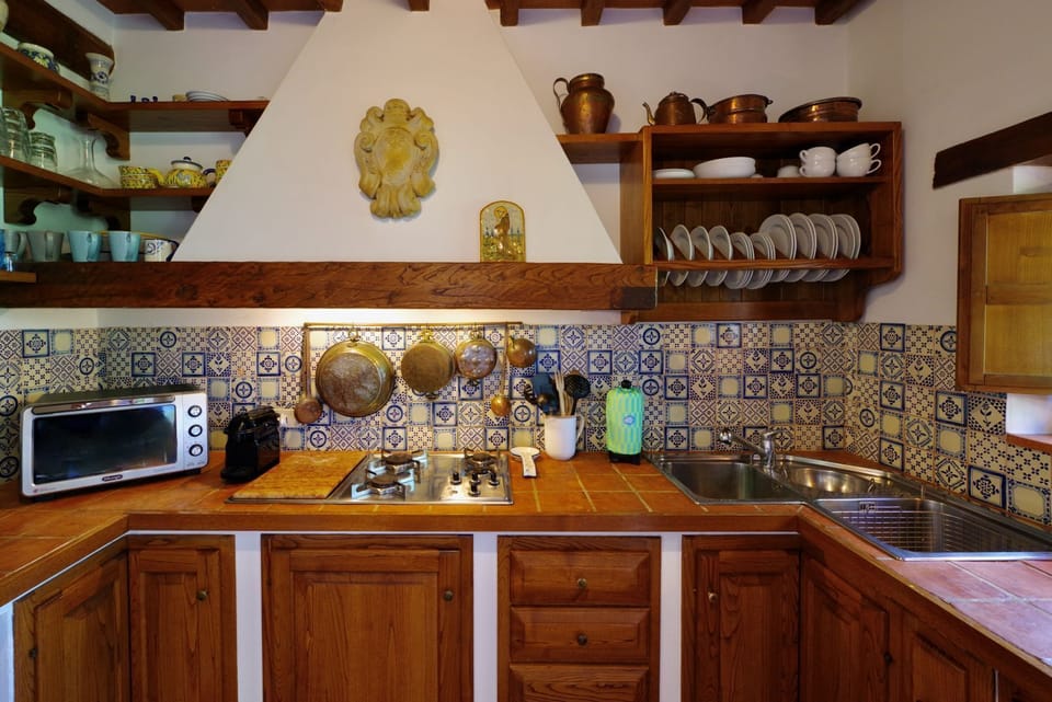 San Donato Retreat - the Kitchen