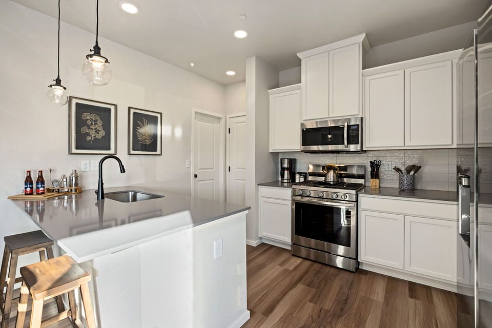 Chef's Kitchen | Stainless Steel Appliances