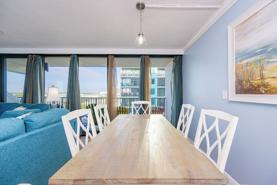 Feel the welcoming vibe as you gather around the dining table, perfect for family stories and laughter