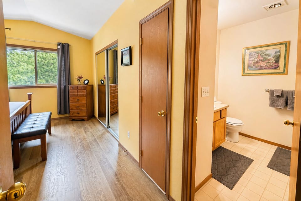 En Suite Bathroom with Shower in Primary Bedroom
