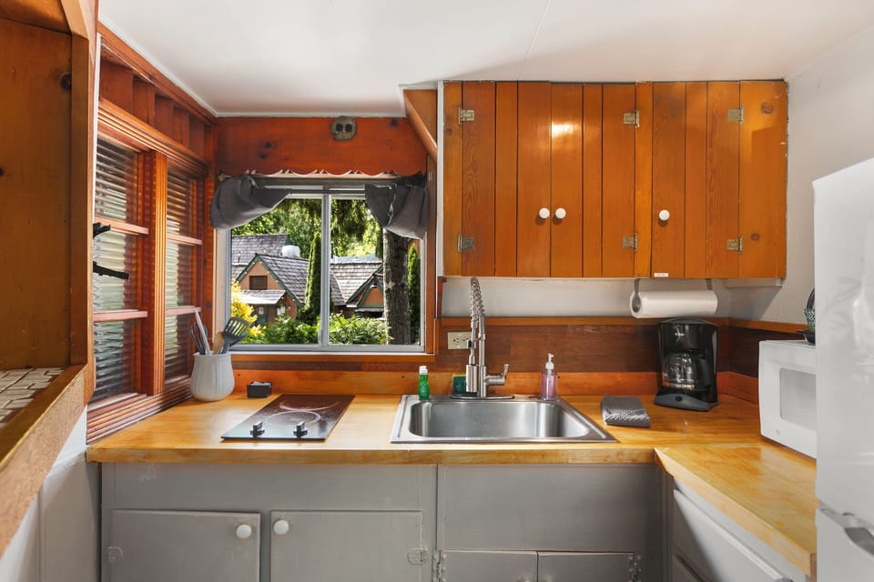 Kitchenette