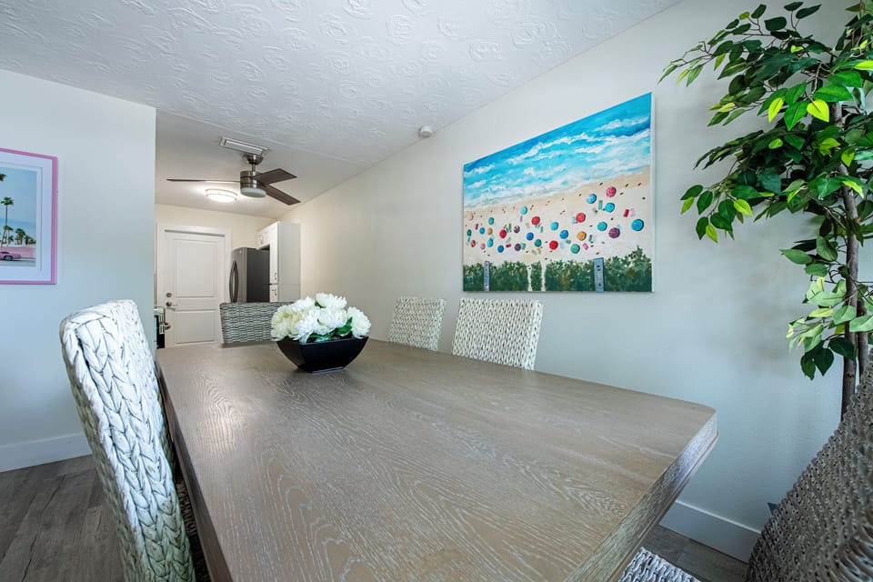 Large Dinning Room Table