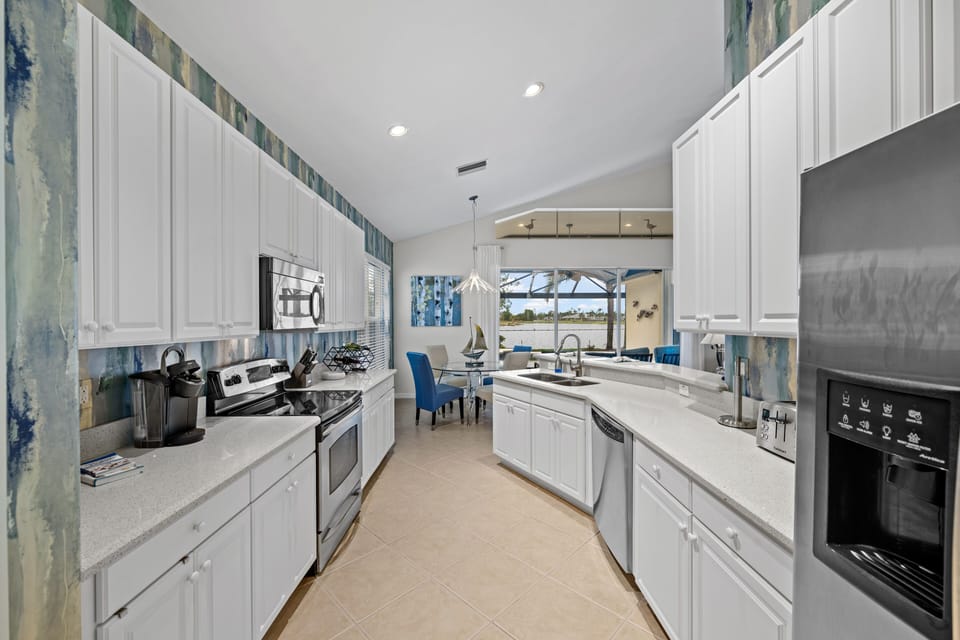 Kitchen, Fully Equipped