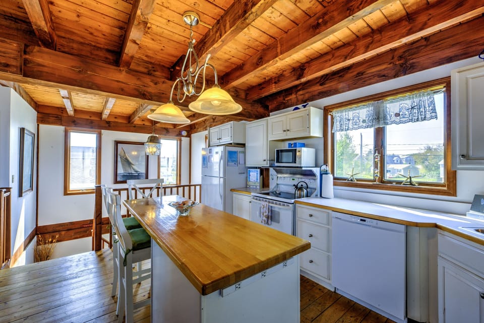 Kitchen area.