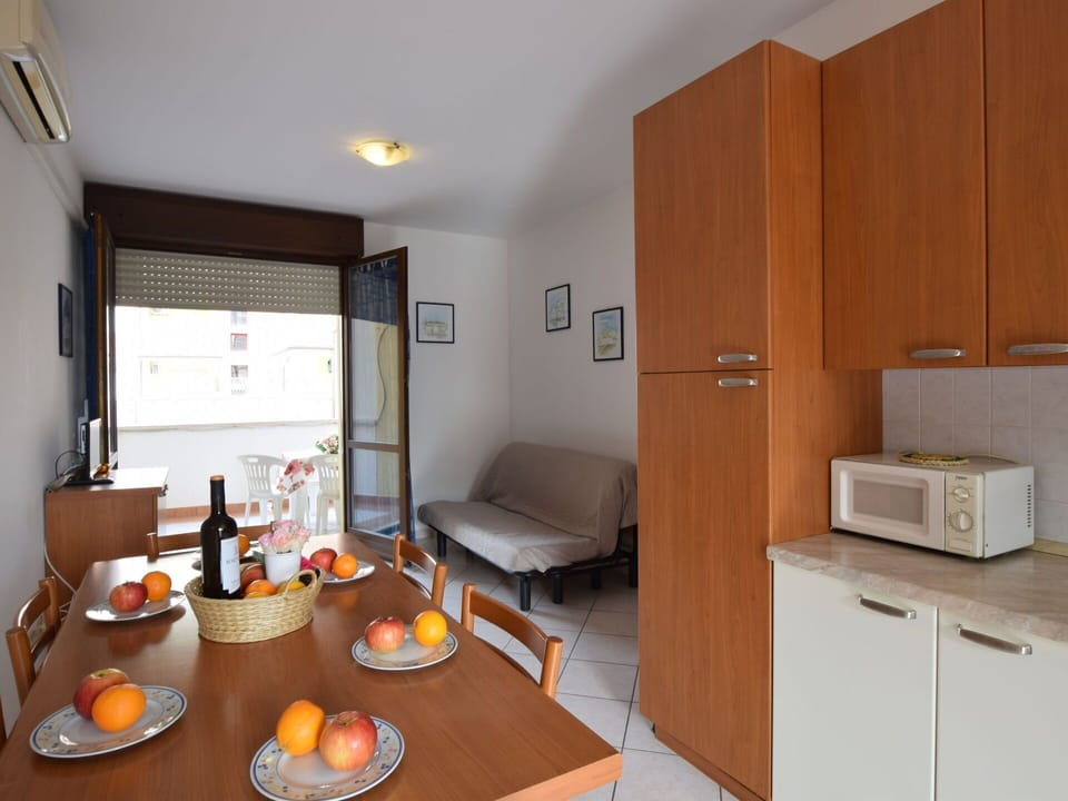 Table, Property, Furniture, Cabinetry, Window, Food, Tableware, Chair, Building, Wood