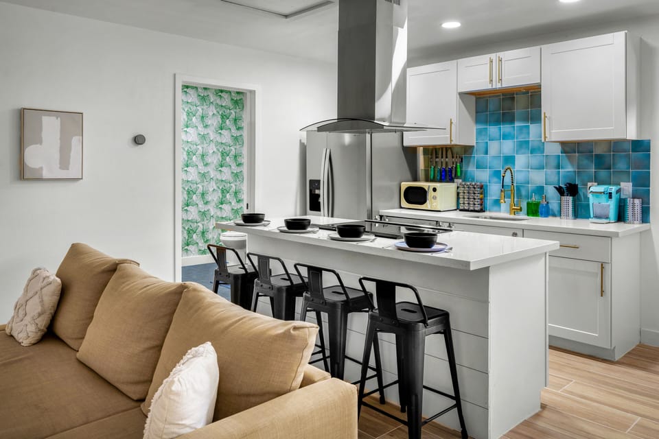 Unit 2: Full dine-in kitchen and open living area