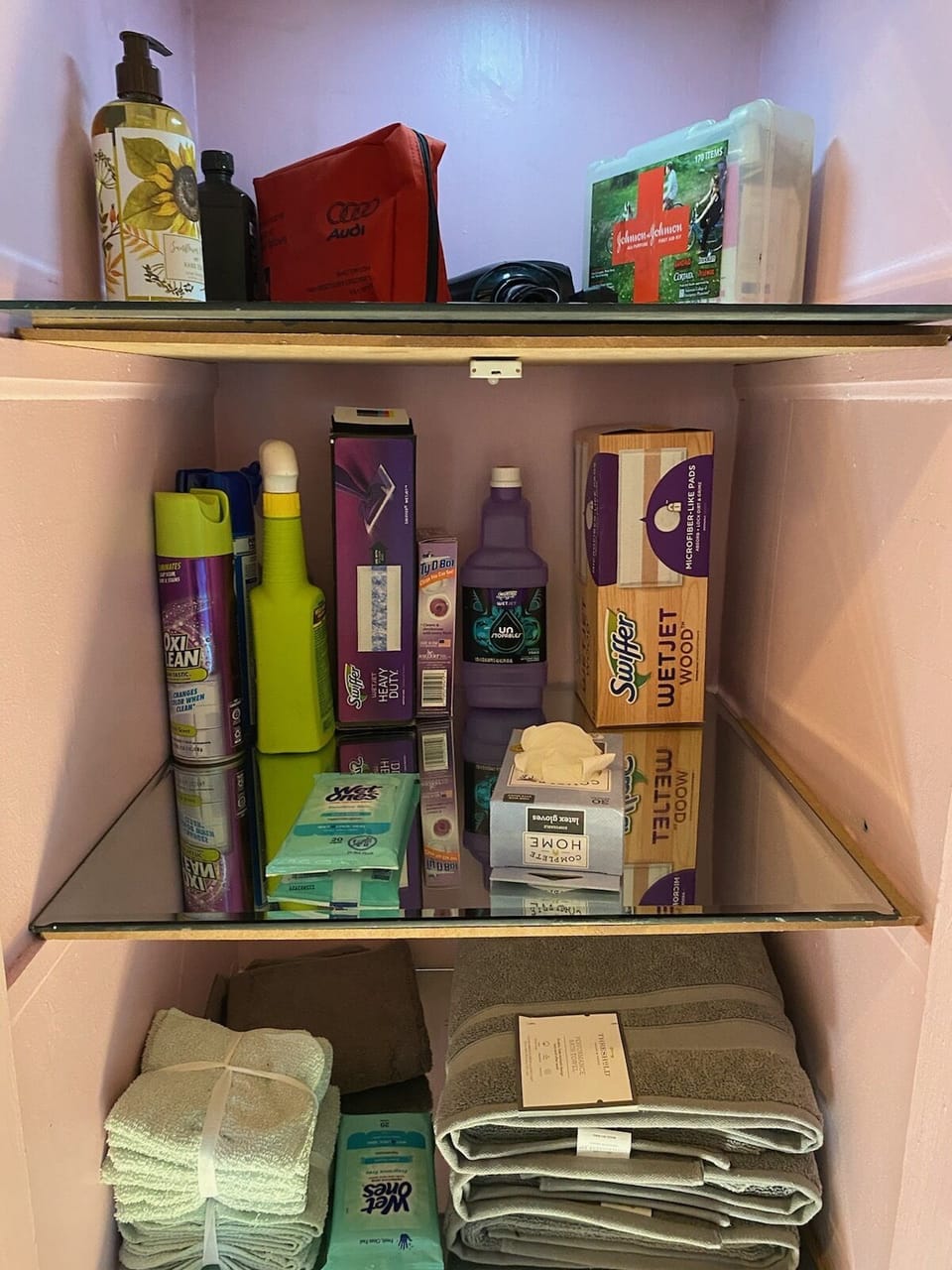 Bathroom amenities