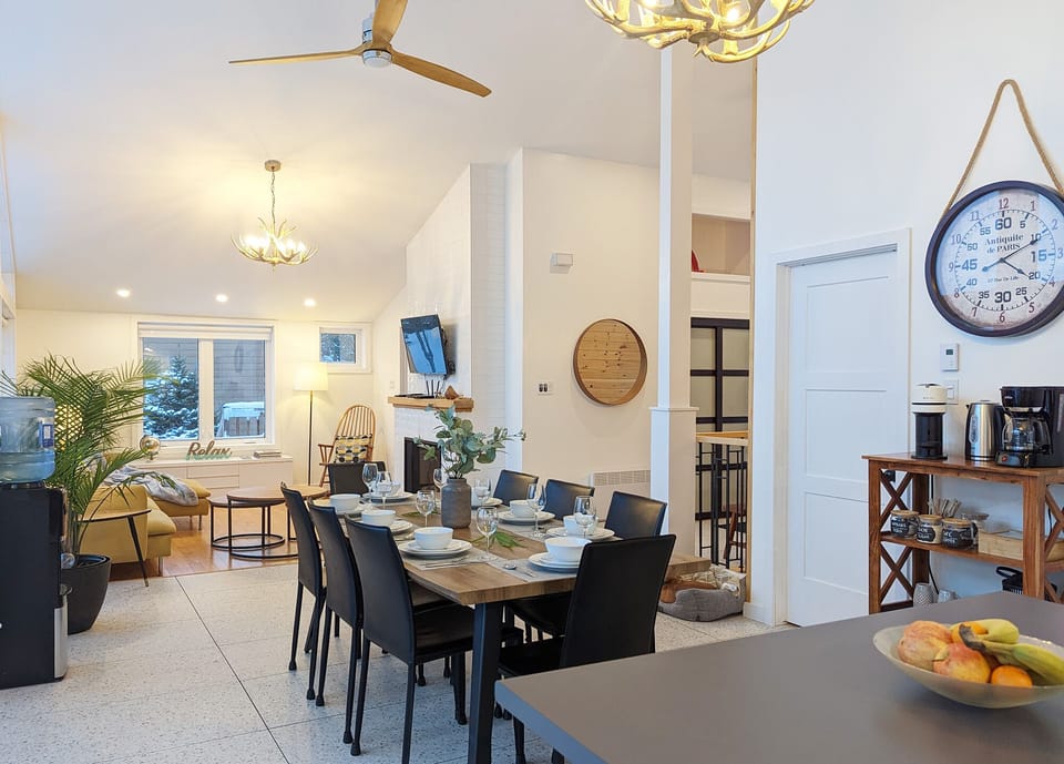 VIew of dining and living room area from kitchen