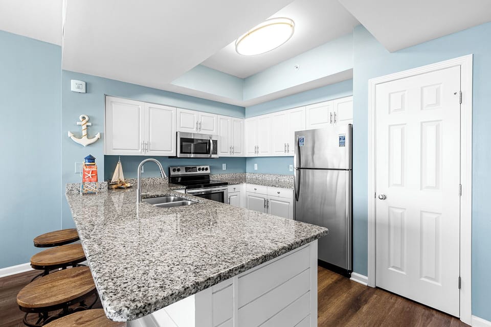 Majestic Sun 302B Kitchen