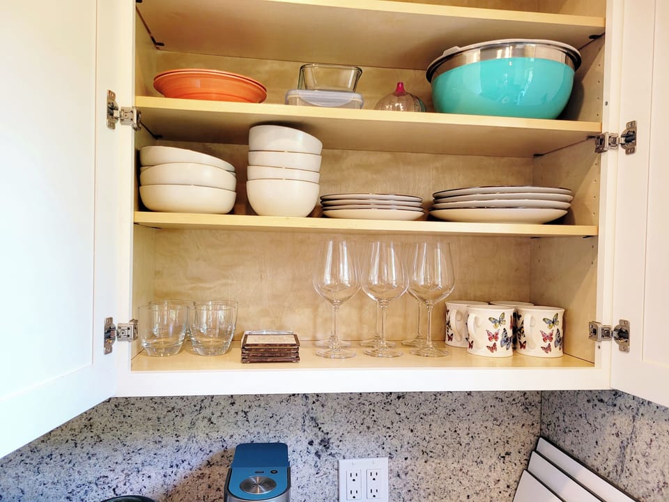 well equipped kitchen 