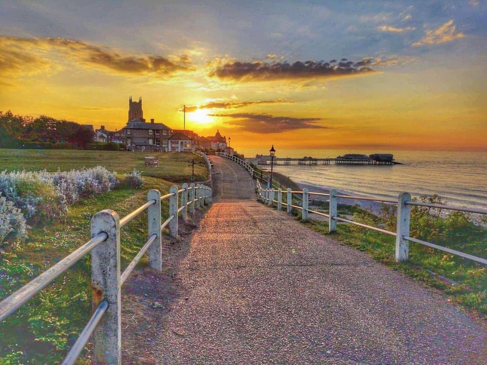 Surrounding area | Crab Cottage, Cromer