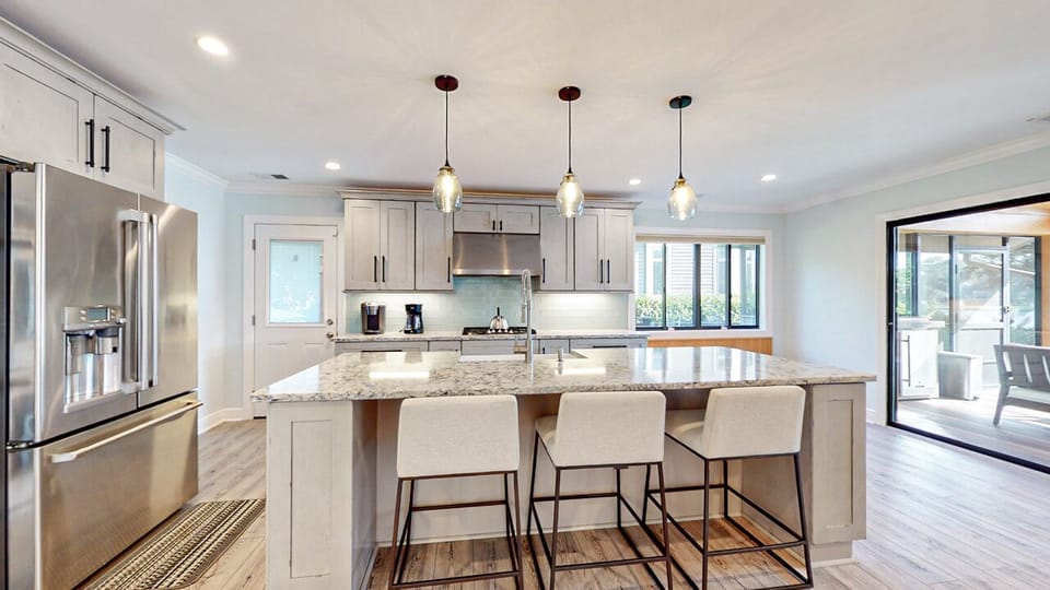 Kitchen with Bar Seating