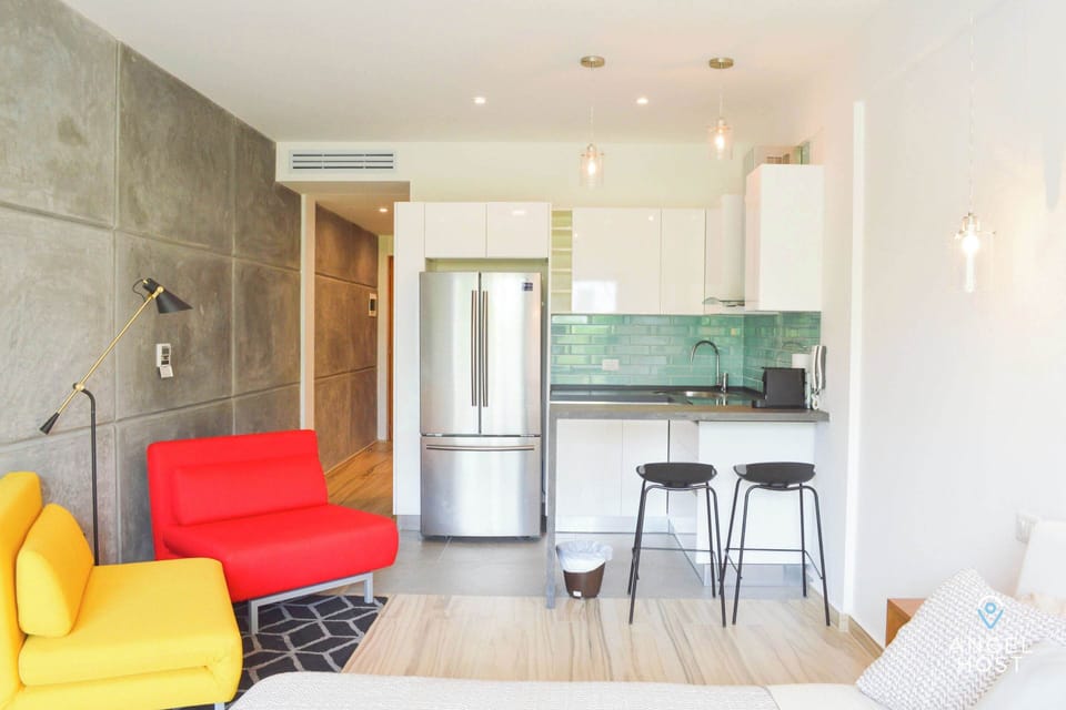 A great use of space - simple yet functional and stylish!