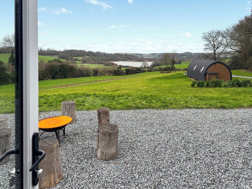 View | Lakeview Lodge - Hillcroft Farm Pods, Crowhurst