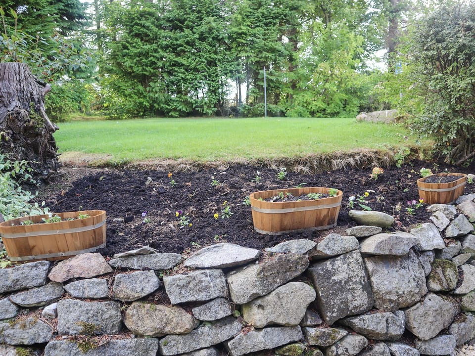 Garden | Elizabeth Lodge, Alford