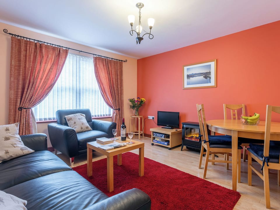 Living room/dining room | Beech Nut - Hewetson Court - Hewetson Court, Keswick