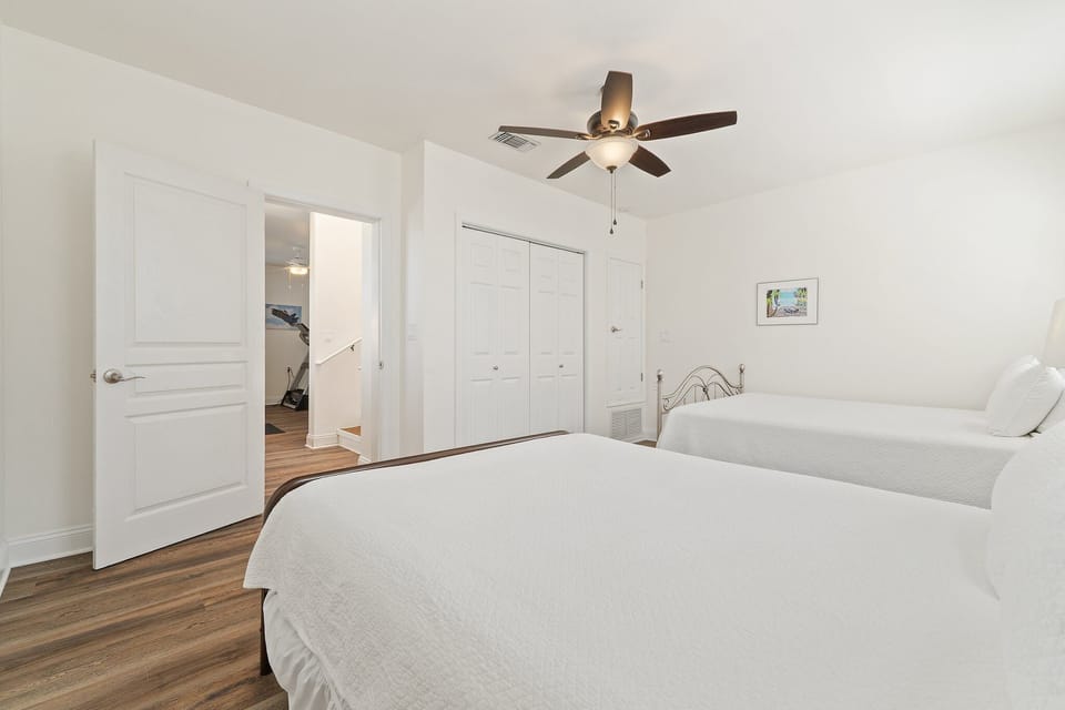 Guest Bedroom- Main Level